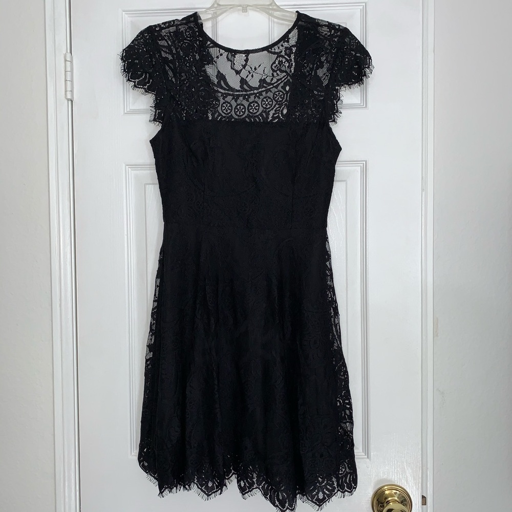 BB Dakota- Little black lace dress- size 4